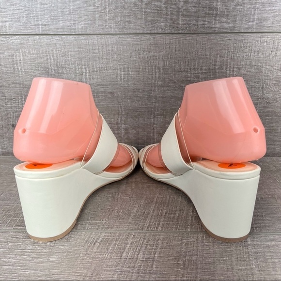 Nanette Lenore sz 7 Isabel white and clear wedge sandals - Picture 8 of 12